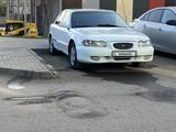 Hyundai Sonata 1998 годаүшін800 000 тг. в Астана – фото 3