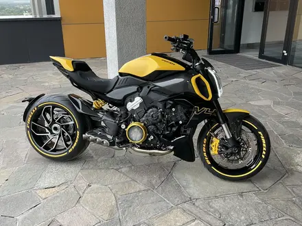 Ducati  Diavel V4 2025 года за 29 450 000 тг. в Алматы – фото 2