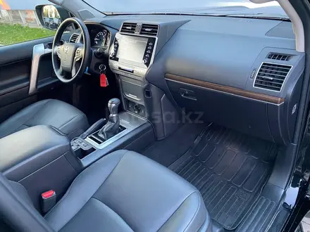 Toyota Land Cruiser Prado 2023 года за 31 580 000 тг. в Алматы – фото 17