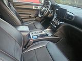 Ford Explorer 2022 года за 21 000 000 тг. в Костанай – фото 5