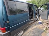 Volkswagen Multivan 1994 года за 3 500 000 тг. в Павлодар – фото 4