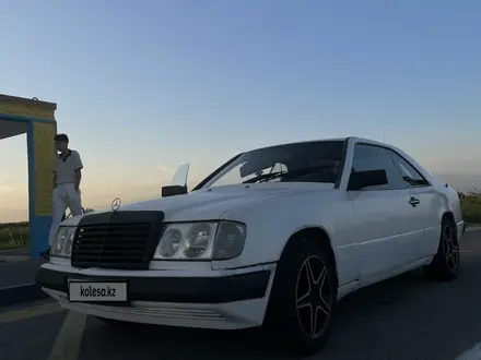 Mercedes-Benz E 230 1990 года за 1 150 000 тг. в Алматы – фото 4