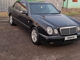 Mercedes-Benz E 320 1997 года за 2 500 000 тг. в Актобе – фото 4