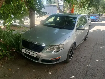 Volkswagen Passat 2006 года за 3 500 000 тг. в Тараз