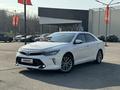 Toyota Camry 2017 года за 13 800 000 тг. в Алматы – фото 3