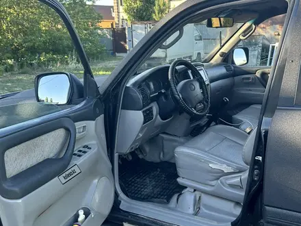 Toyota Land Cruiser 2007 года за 7 000 000 тг. в Актобе – фото 9