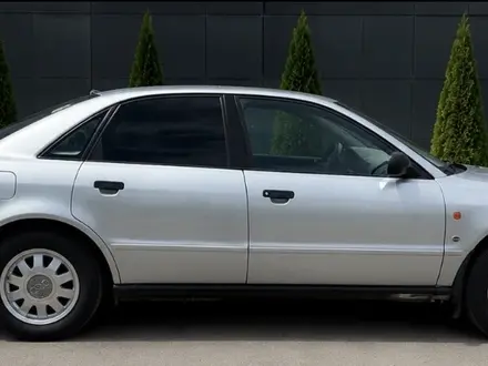 Audi A4 1995 года за 2 600 000 тг. в Караганда – фото 3