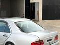 Mercedes-Benz E 320 1997 года за 2 490 000 тг. в Актау – фото 7
