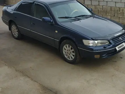 Toyota Camry 1998 года за 2 800 000 тг. в Шымкент – фото 3