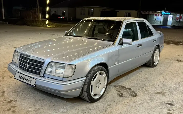 Mercedes-Benz E 220 1994 года за 3 000 000 тг. в Кордай