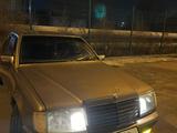 Mercedes-Benz E 200 1990 года за 600 000 тг. в Алматы – фото 3