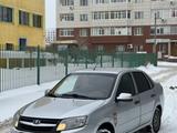 ВАЗ (Lada) Granta 2190 2013 годаfor2 500 000 тг. в Астана