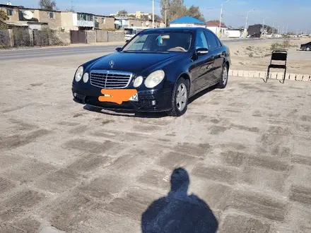 Mercedes-Benz E 320 2002 года за 4 500 000 тг. в Жанаозен