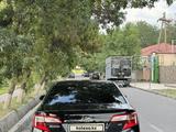 Toyota Camry 2014 года за 8 500 000 тг. в Шымкент – фото 3