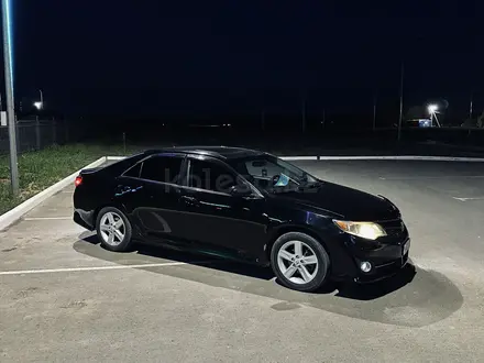 Toyota Camry 2011 года за 4 800 000 тг. в Уральск – фото 2