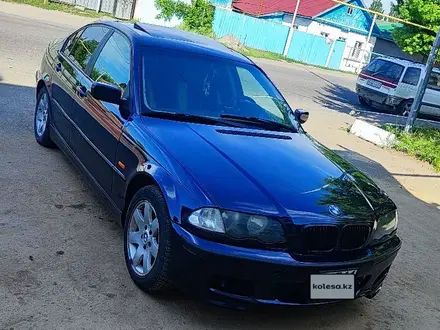 BMW 325 2000 года за 3 850 000 тг. в Талдыкорган