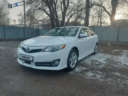 Toyota Camry 2013 года за 9 000 000 тг. в Тараз – фото 2