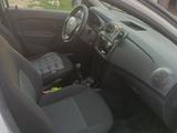 Renault Logan 2015 годаүшін2 800 000 тг. в Уральск
