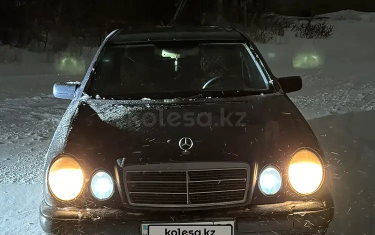 Mercedes-Benz E 200 1995 годаfor1 500 000 тг. в Караганда