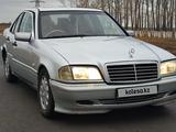 Mercedes-Benz C 200 1998 года за 2 900 000 тг. в Павлодар – фото 2