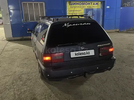 Volkswagen Passat 1994 года за 800 000 тг. в Астана