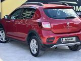 Renault Sandero Stepway 2015 года за 4 300 000 тг. в Атырау – фото 3