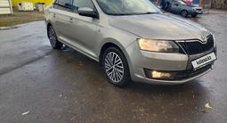 Skoda Rapid 2013 года за 3 000 000 тг. в Петропавловск – фото 2