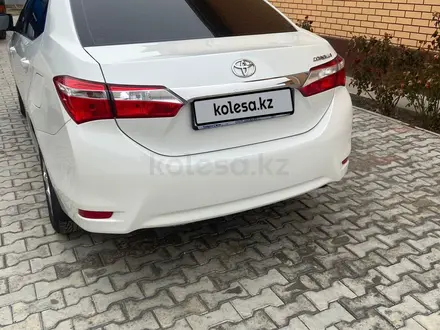 Toyota Corolla 2018 года за 9 000 000 тг. в Атырау – фото 2