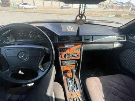 Mercedes-Benz E 280 1994 года за 3 450 000 тг. в Кызылорда – фото 14