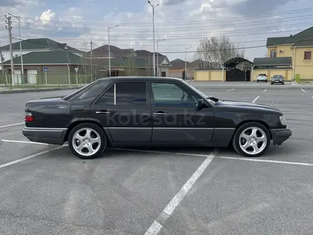Mercedes-Benz E 280 1994 года за 3 450 000 тг. в Кызылорда – фото 5