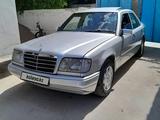 Mercedes-Benz E 200 1993 годаүшін1 600 000 тг. в Туркестан – фото 4