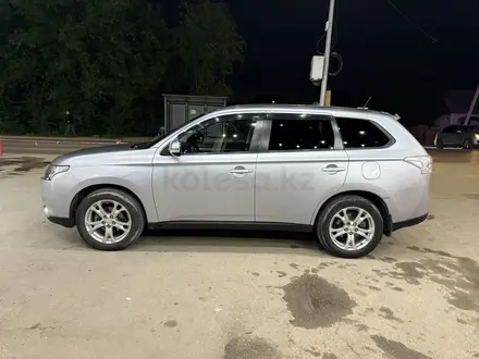 Mitsubishi Outlander 2013 года за 8 000 000 тг. в Алматы – фото 2