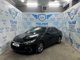 Toyota Camry 2017 года за 11 990 000 тг. в Тараз – фото 2