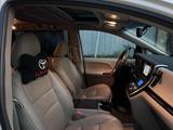 Toyota Sienna 2014 года за 11 200 000 тг. в Алматы – фото 3