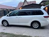 Toyota Sienna 2014 года за 11 200 000 тг. в Алматы – фото 5