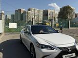 Lexus ES 250 2018 года за 18 000 000 тг. в Алматы – фото 4