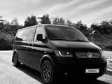 Volkswagen Transporter 2005 года за 7 200 000 тг. в Караганда