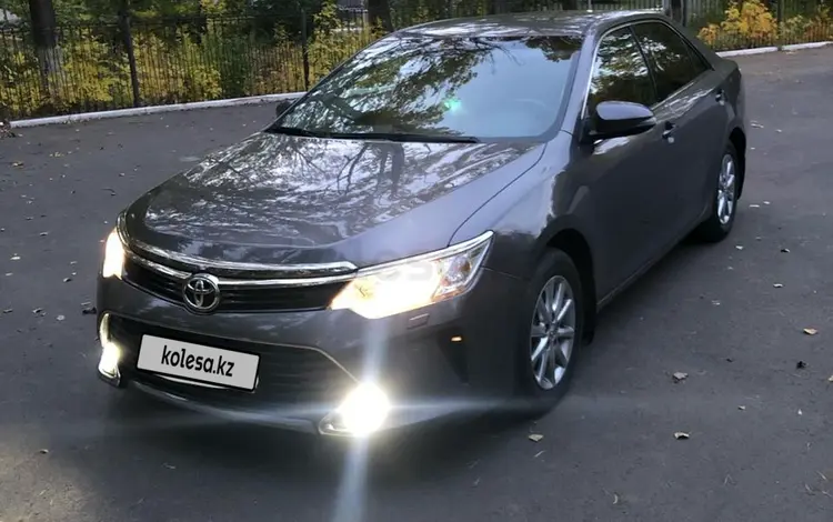 Toyota Camry 2016 года за 10 500 000 тг. в Уральск