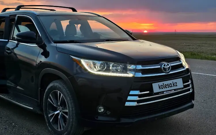 Toyota Highlander 2016 года за 16 300 000 тг. в Астана