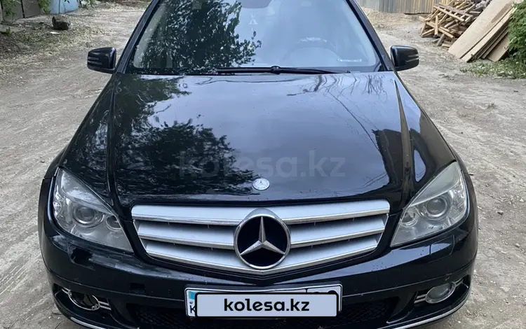 Mercedes-Benz C 200 2008 года за 3 500 000 тг. в Астана