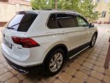 Volkswagen Tiguan 2022 года за 16 000 000 тг. в Шымкент – фото 2