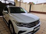 Volkswagen Tiguan 2022 года за 16 000 000 тг. в Шымкент – фото 3