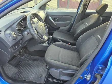Renault Sandero Stepway 2015 года за 3 990 000 тг. в Актобе – фото 24