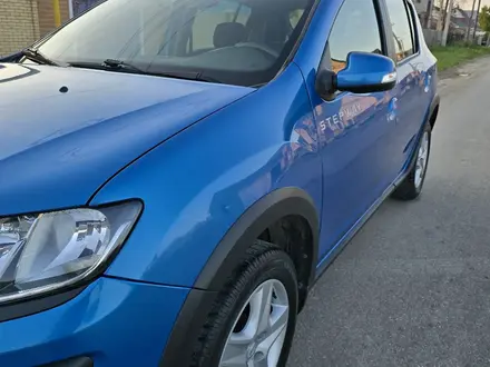 Renault Sandero Stepway 2015 года за 3 990 000 тг. в Актобе – фото 50
