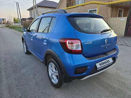 Renault Sandero Stepway 2015 года за 3 990 000 тг. в Актобе – фото 60