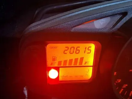 Suzuki  GSR 600 2006 года за 2 300 000 тг. в Петропавловск – фото 9