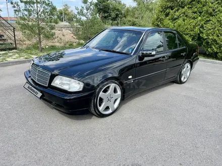 Mercedes-Benz C 200 1995 года за 3 000 000 тг. в Алматы – фото 4