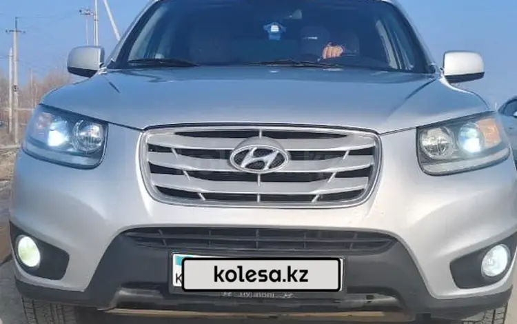 Hyundai Santa Fe 2010 года за 4 500 000 тг. в Алматы