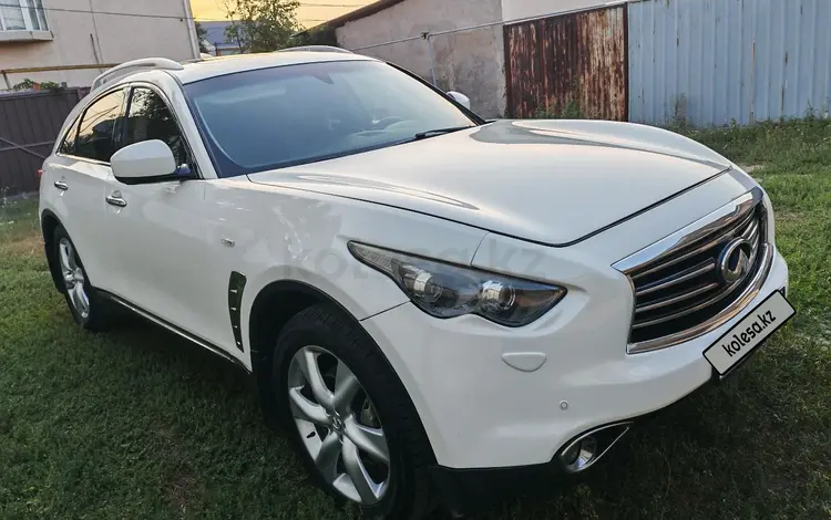 Infiniti FX37 2012 года за 8 000 000 тг. в Алматы