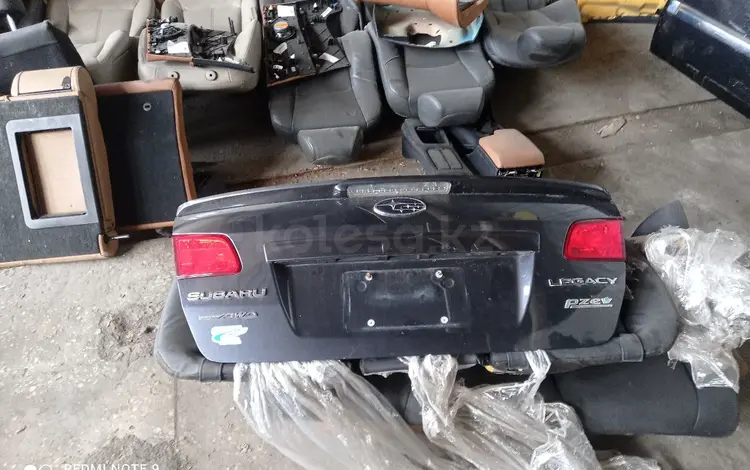 Крышка багажника subaru legacy за 8 200 тг. в Алматы